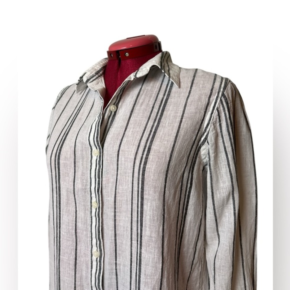 Chaps Petite classic linen and cotton blend button-up blouse vertical stripes - Picture 1 of 10